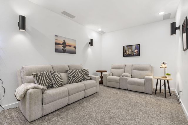 4035 E Brookdale Terrace, Springfield, MO 65802