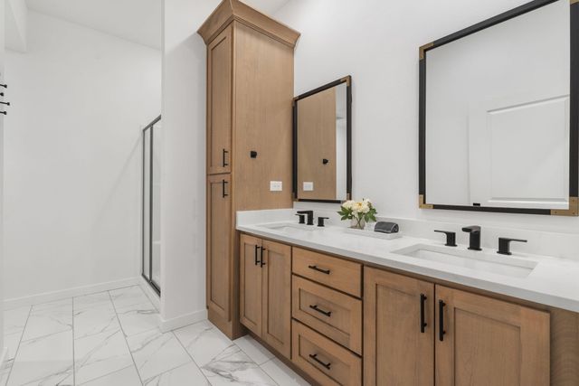 4035 E Brookdale Terrace, Springfield, MO 65802