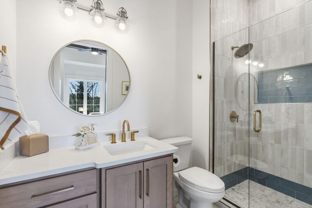 4035 E Brookdale Terrace, Springfield, MO 65802