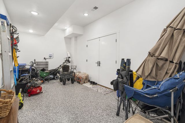 4035 E Brookdale Terrace, Springfield, MO 65802