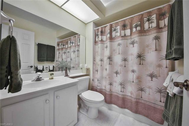 28068 Cavendish CT 2310, Bonita Springs, FL 34135