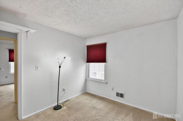 258 Kempsey Drive, North Brunswick, NJ 08902