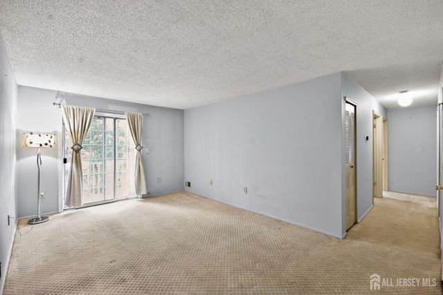 258 Kempsey Drive, North Brunswick, NJ 08902