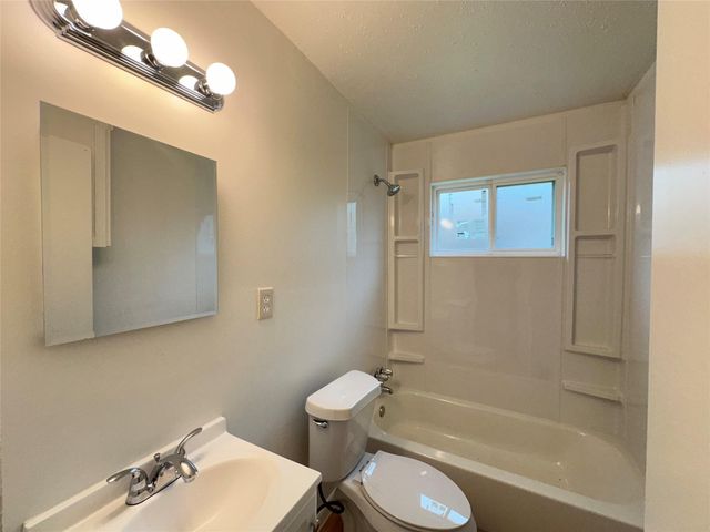 8010 Roswell Street 1, Houston, TX 77022