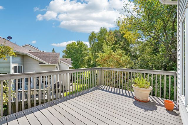 7247 Lake Ridge Drive, Savage, MN 55378