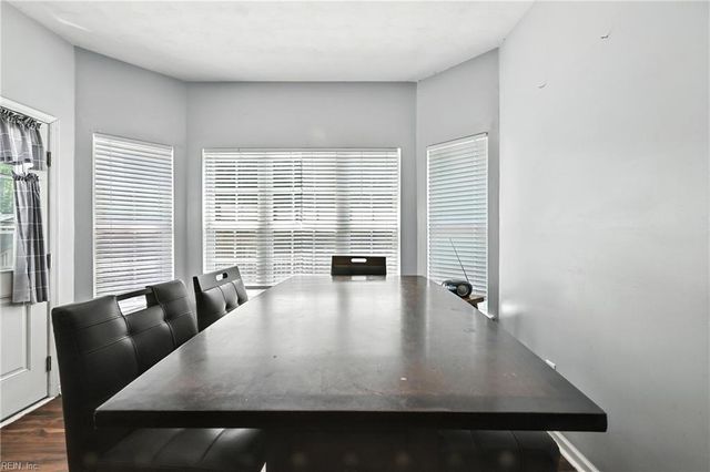 112 Pippin DR, Suffolk, VA 23434