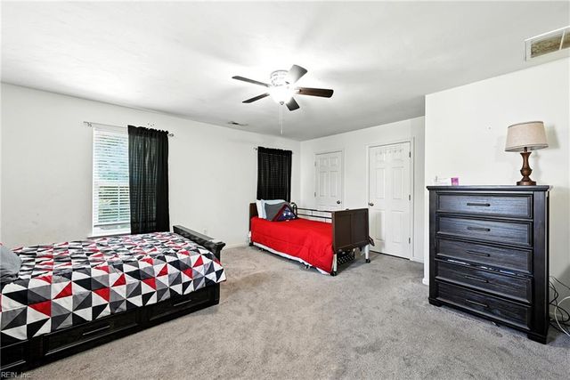 112 Pippin DR, Suffolk, VA 23434