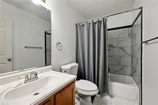 112 Pippin DR, Suffolk, VA 23434