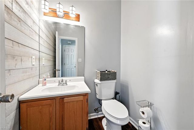 112 Pippin DR, Suffolk, VA 23434