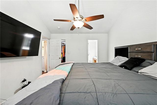 112 Pippin DR, Suffolk, VA 23434