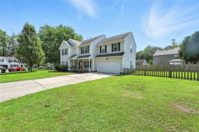 112 Pippin DR, Suffolk, VA 23434