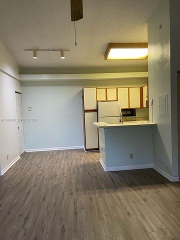 651 Lyons Rd 10201, Coconut Creek, FL 33063