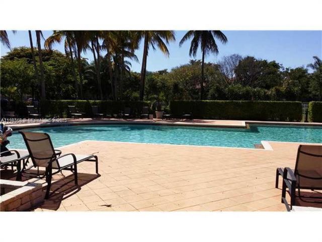 651 Lyons Rd 10201, Coconut Creek, FL 33063