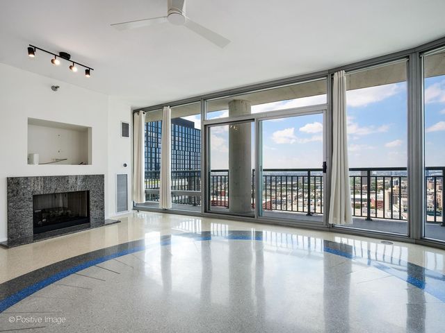 701 S Wells Street 3306, Chicago, IL 60607