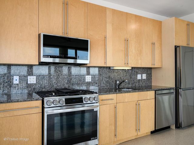 701 S Wells Street 3306, Chicago, IL 60607