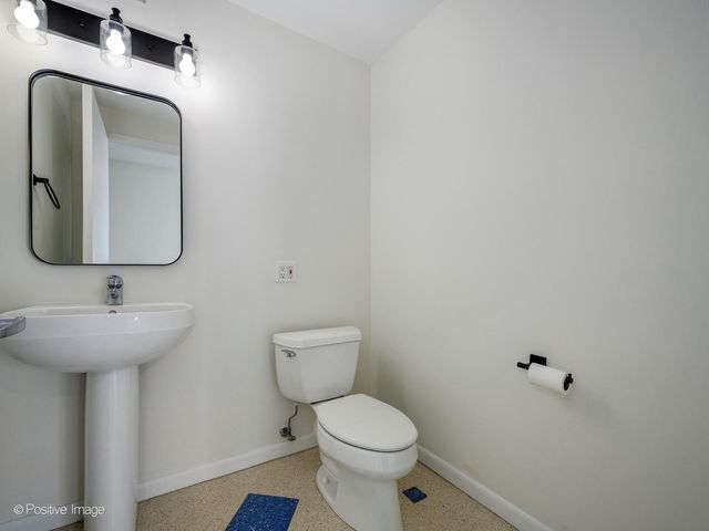 701 S Wells Street 3306, Chicago, IL 60607