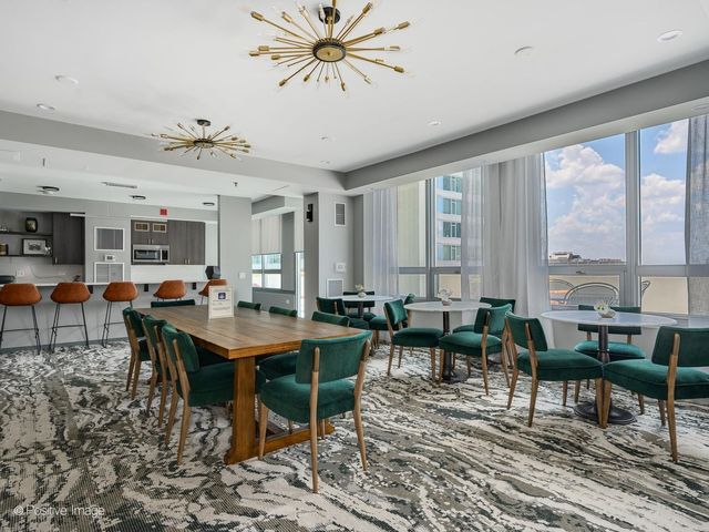 701 S Wells Street 3306, Chicago, IL 60607
