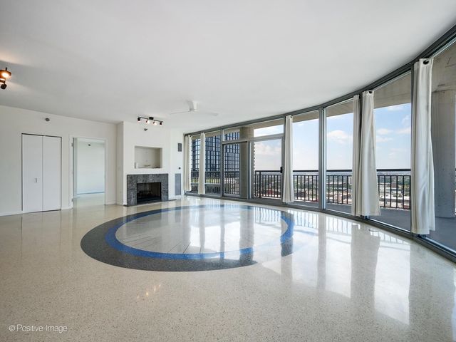 701 S Wells Street 3306, Chicago, IL 60607