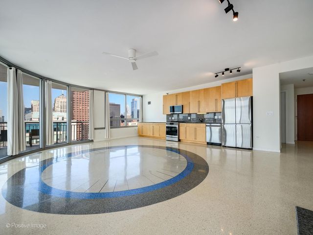 701 S Wells Street 3306, Chicago, IL 60607