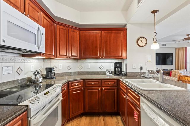 200 OCEAN CREST DRIVE 705, Palm Coast, FL 32137