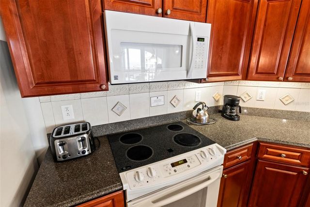 200 OCEAN CREST DRIVE 705, Palm Coast, FL 32137