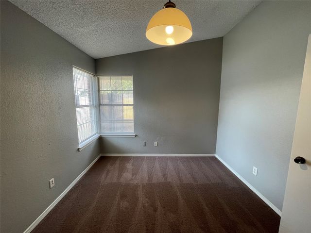 1722 Carrington Drive, Glenn Heights, TX 75154