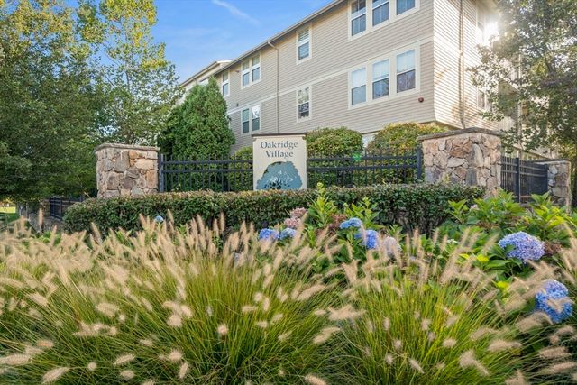 1-205 Harvest Drive 205, North Andover, MA 01845