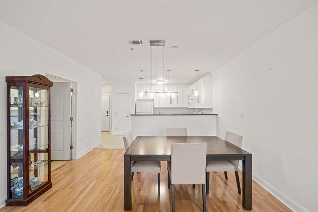 1-205 Harvest Drive 205, North Andover, MA 01845