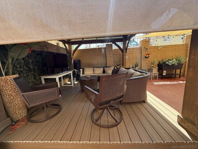 1808 Camino Esperanza, San Diego, CA 92173