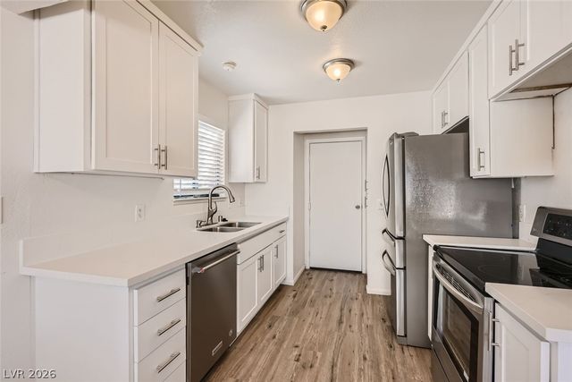 2422 La Luna Drive, Henderson, NV 89014
