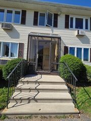 177 Lisle Street APT 5, Torrington, CT 06790
