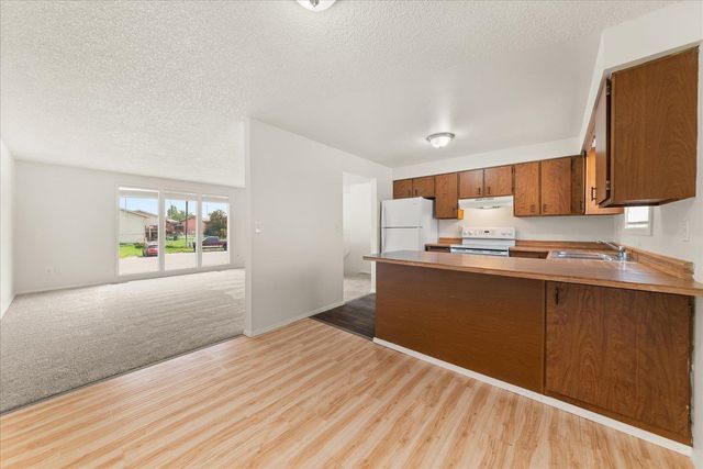 1705- 1707 N Glenn Ct, Spokane Valley, WA 99206