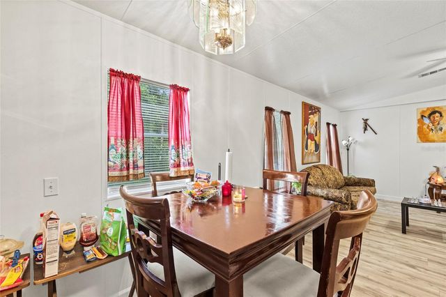 6585 NE 7TH STREET, Okeechobee, FL 34974