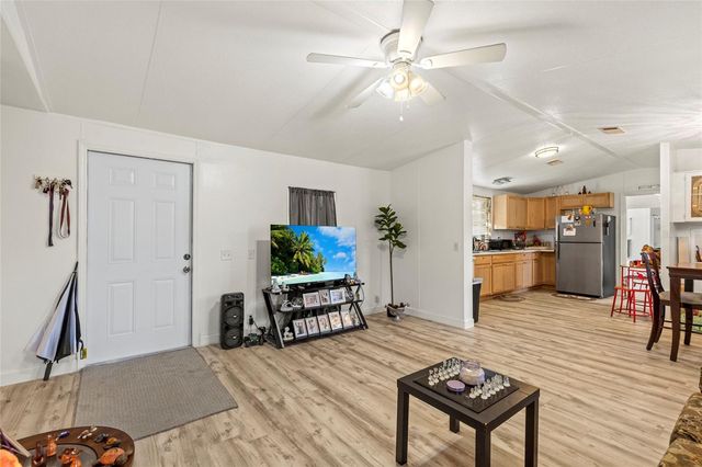 6585 NE 7TH STREET, Okeechobee, FL 34974