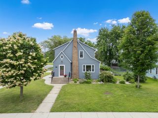 301 2nd Avenue SE, Pine Island, MN 55963