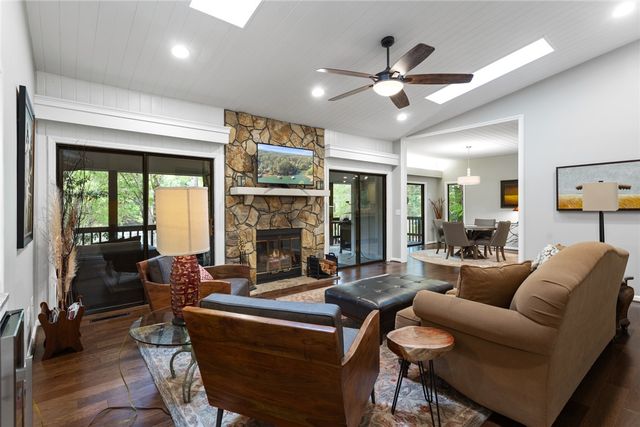 5 High Tide Court, Salem, SC 29676