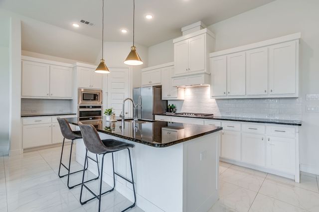 4713 Valley Peak Cove, Flower Mound, TX 76262