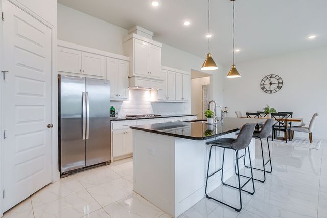 4713 Valley Peak Cove, Flower Mound, TX 76262
