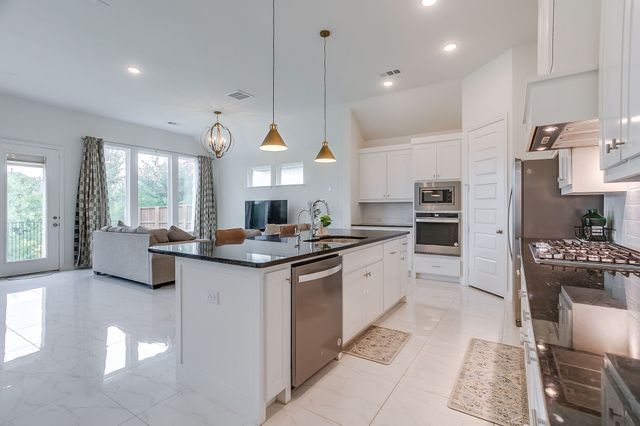 4713 Valley Peak Cove, Flower Mound, TX 76262