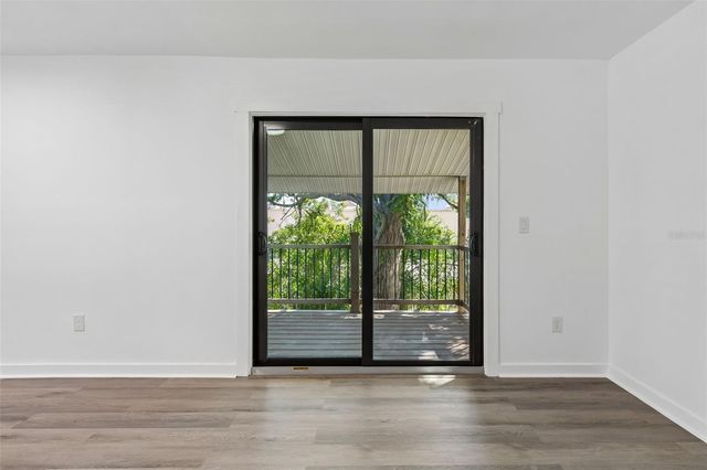 140 HUNTER LAKE DRIVE 8C, Oldsmar, FL 34677