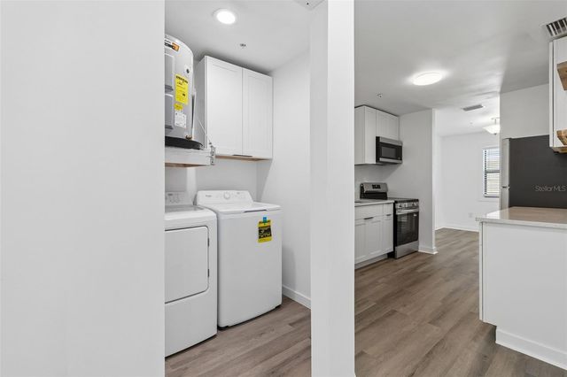 140 HUNTER LAKE DRIVE 8C, Oldsmar, FL 34677