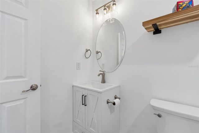 140 HUNTER LAKE DRIVE 8C, Oldsmar, FL 34677