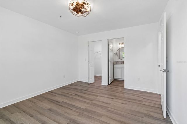 140 HUNTER LAKE DRIVE 8C, Oldsmar, FL 34677