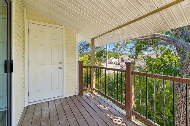 140 HUNTER LAKE DRIVE 8C, Oldsmar, FL 34677