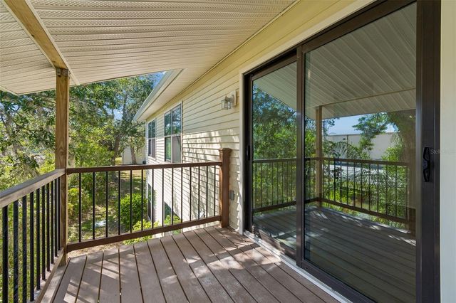 140 HUNTER LAKE DRIVE 8C, Oldsmar, FL 34677