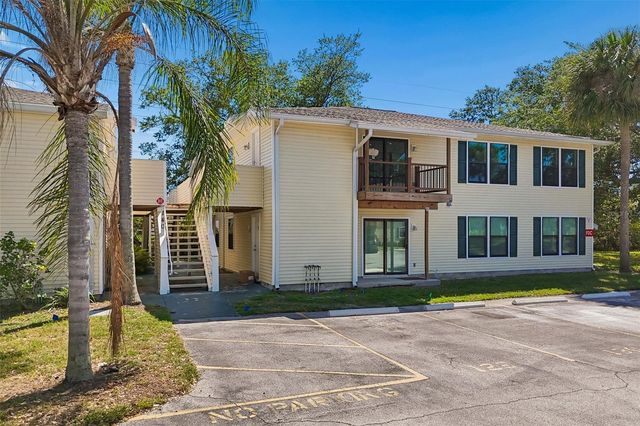 140 HUNTER LAKE DRIVE 8C, Oldsmar, FL 34677