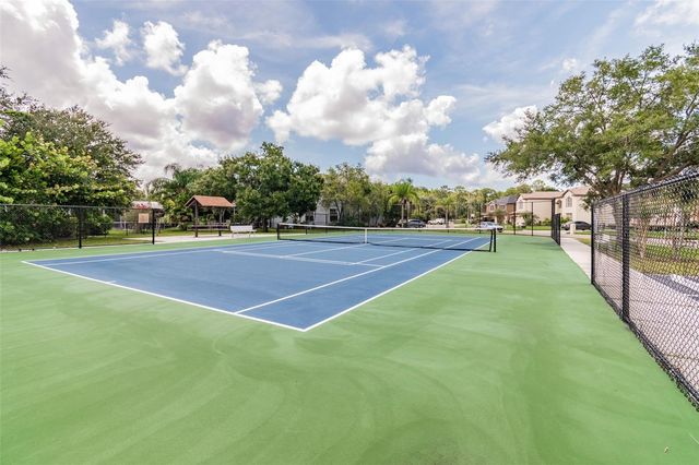 140 HUNTER LAKE DRIVE 8C, Oldsmar, FL 34677