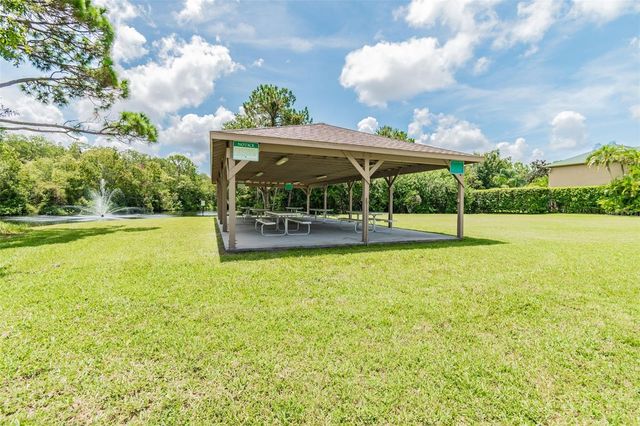 140 HUNTER LAKE DRIVE 8C, Oldsmar, FL 34677