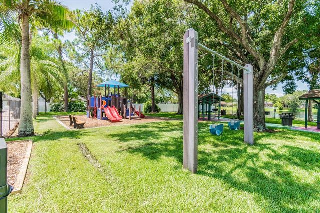 140 HUNTER LAKE DRIVE 8C, Oldsmar, FL 34677