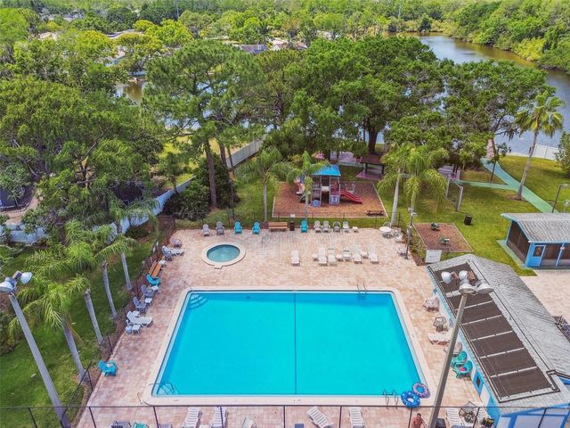 140 HUNTER LAKE DRIVE 8C, Oldsmar, FL 34677